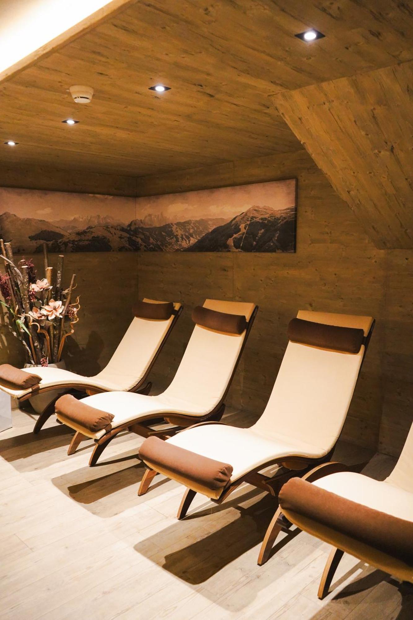 Boutique House Happyellow Saalbach-Hinterglemm Exterior photo
